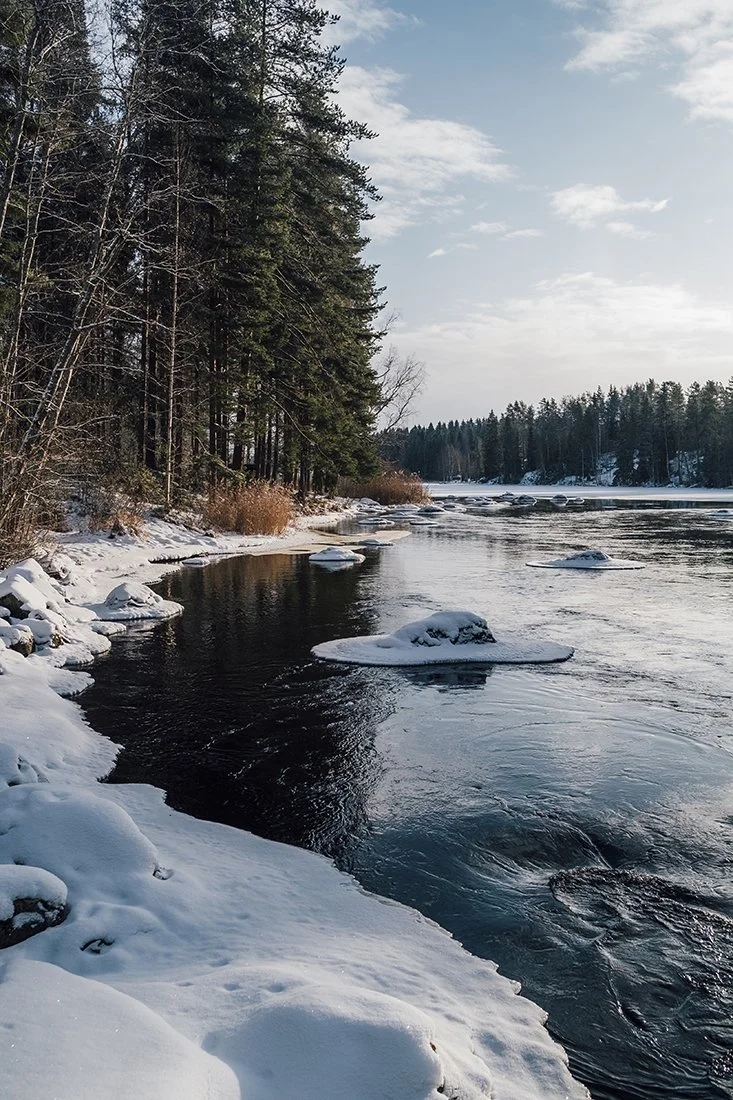 Talvimaisemaa Suomesta. Kaunis Vilppulankoski.