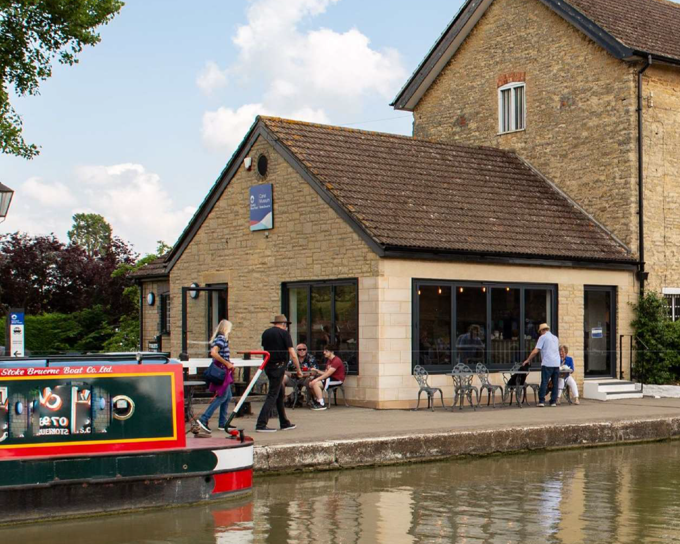 The%2BCanal%2B%2526%2BRivers%2BTrust%2B-%2BStoke%2BBruerne%2B-%2B04%2Blr.png