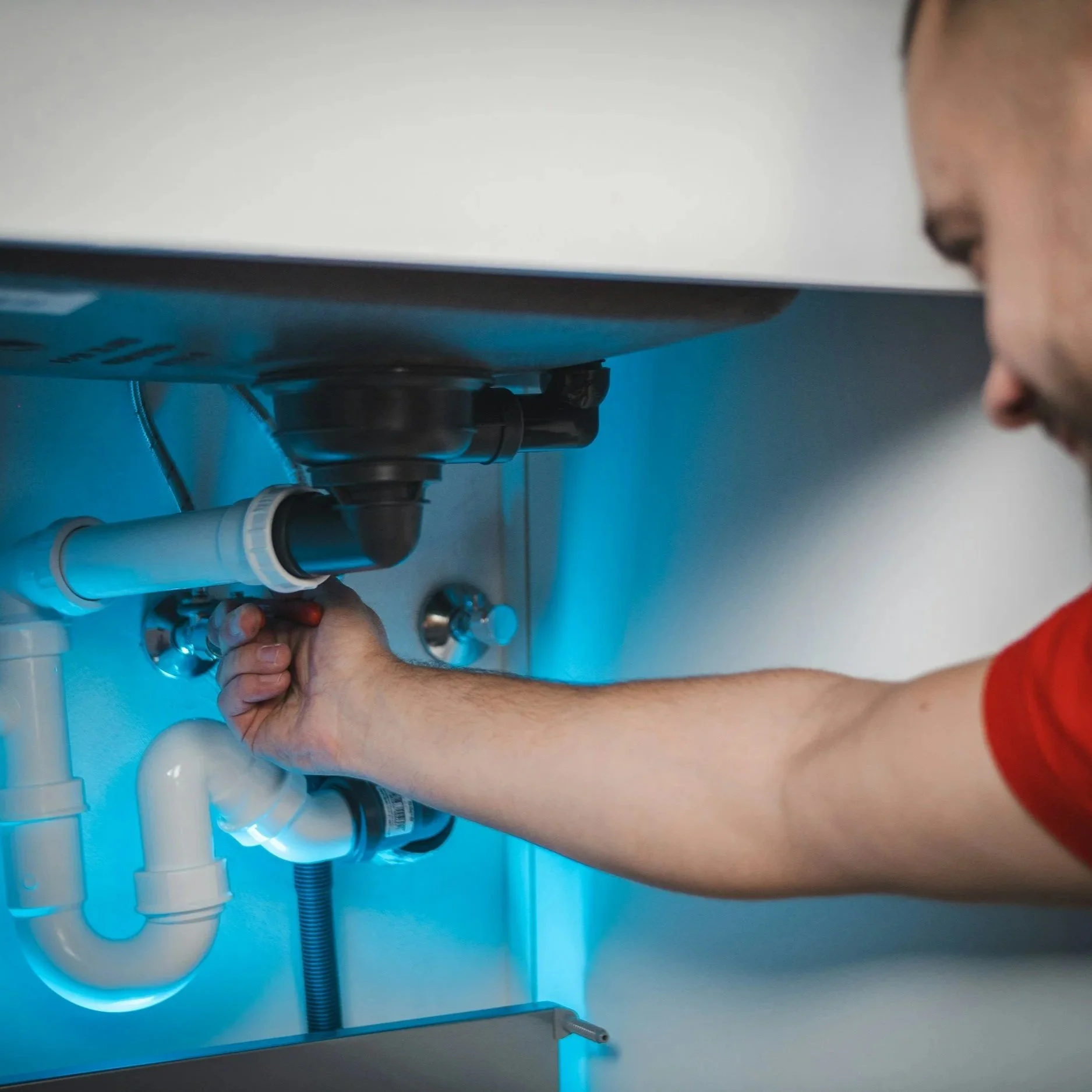 plombier de chez Mat&Co qui fait des travaux de rénovation à clermont-ferrand