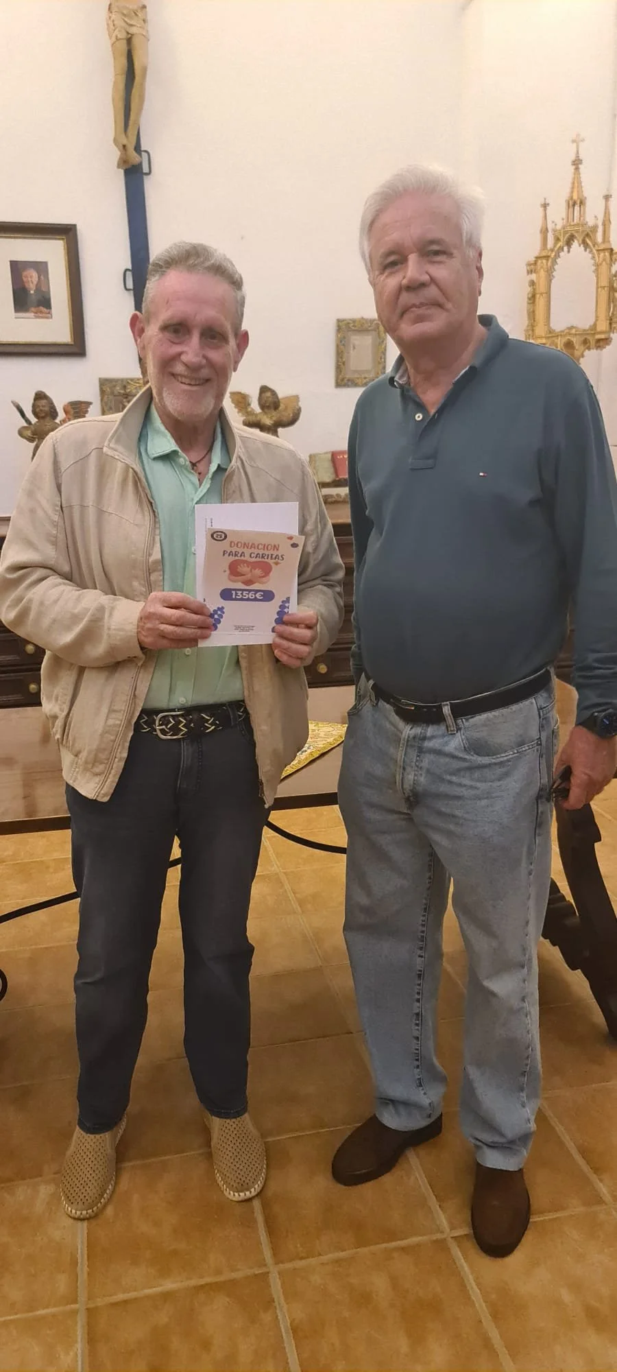 El Club de Vela Puerto de Andratx entrega donativo a Caritas Andratx