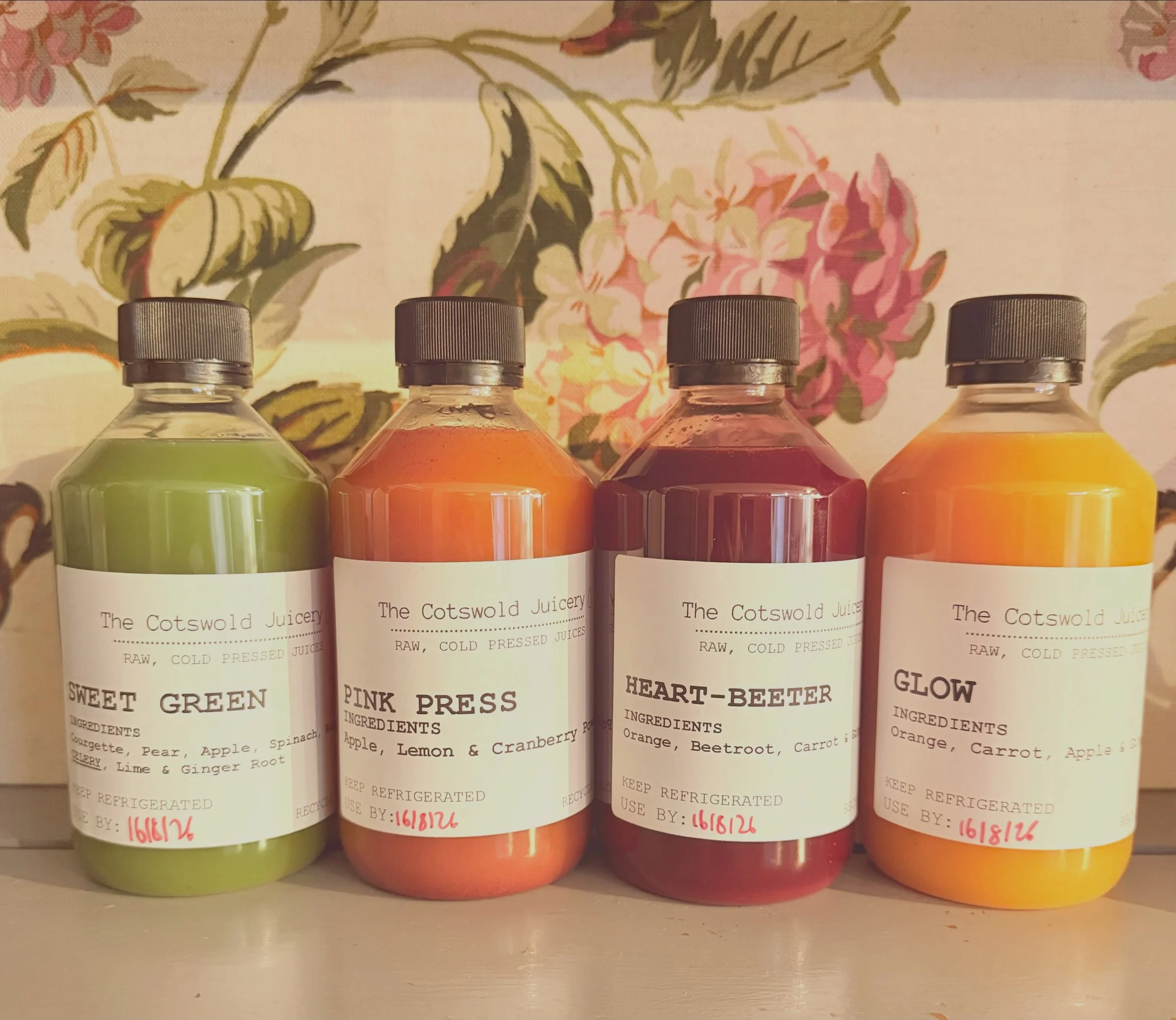 Fresh delivery this morning! 🍊🥬
Our fridge is restocked with fresh, cold-pressed juices from The Cotswold Juicery - including the new flavour, Pink Press! 💗

Sweet Green &bull; Pink Press &bull; Heart-Beeter &bull; Glow

Perfect for a little pick-