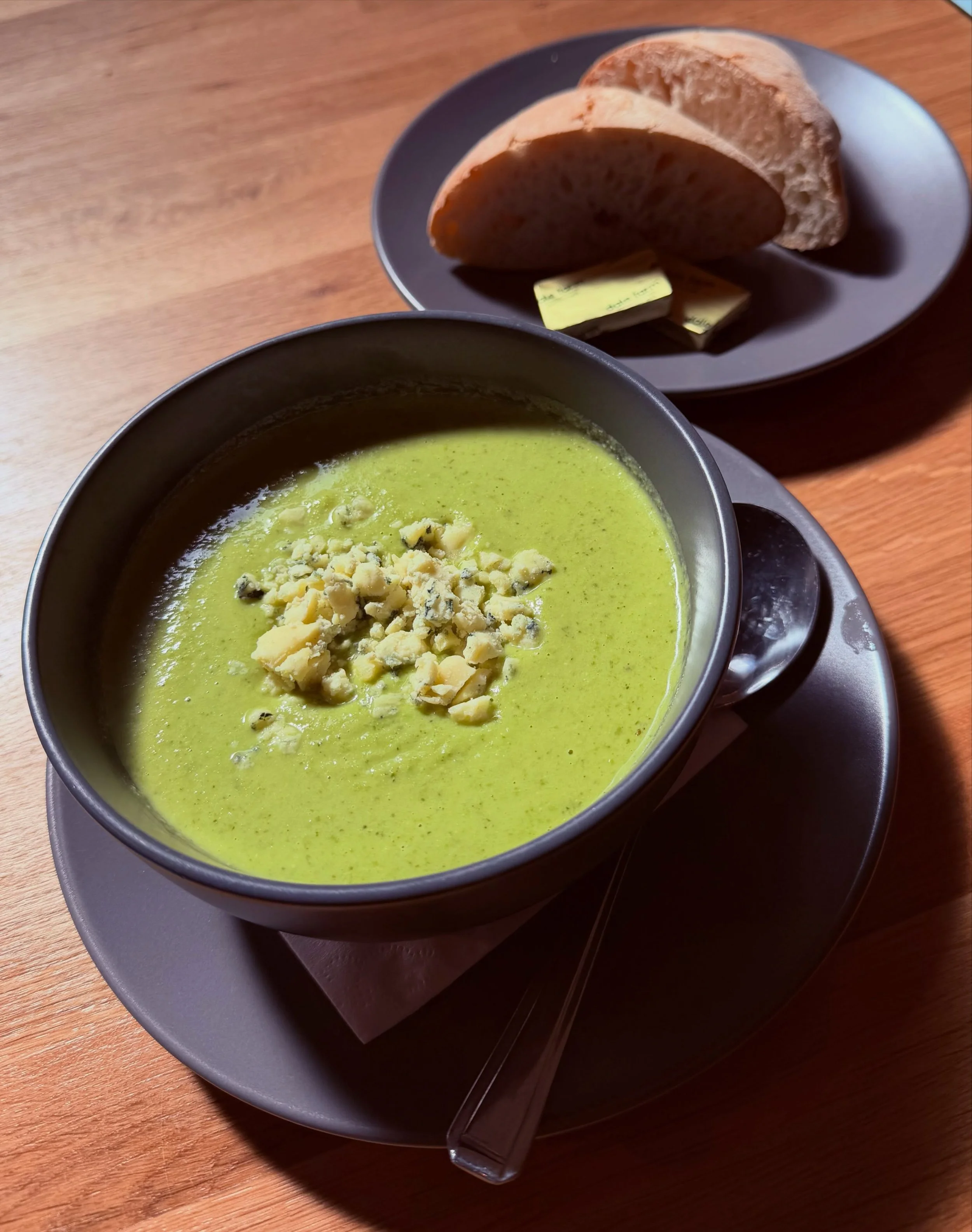 The days are getting a little chillier, so we thought we&rsquo;d add a little something extra to our menu🥣

Homemade soup, with a different flavour popping up regularly.

This was our broccoli, pea &amp; blue cheese served with baked ciabatta.

Avai