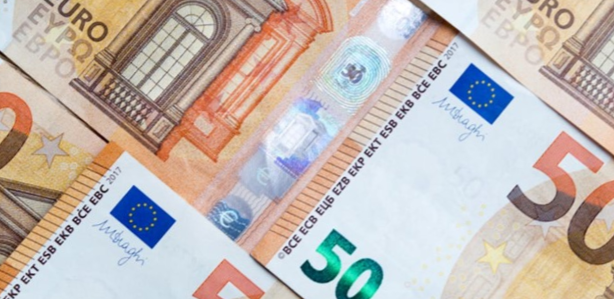 GBP/EUR Hits 1-Year High: Is Now the Time to Buy Euros?