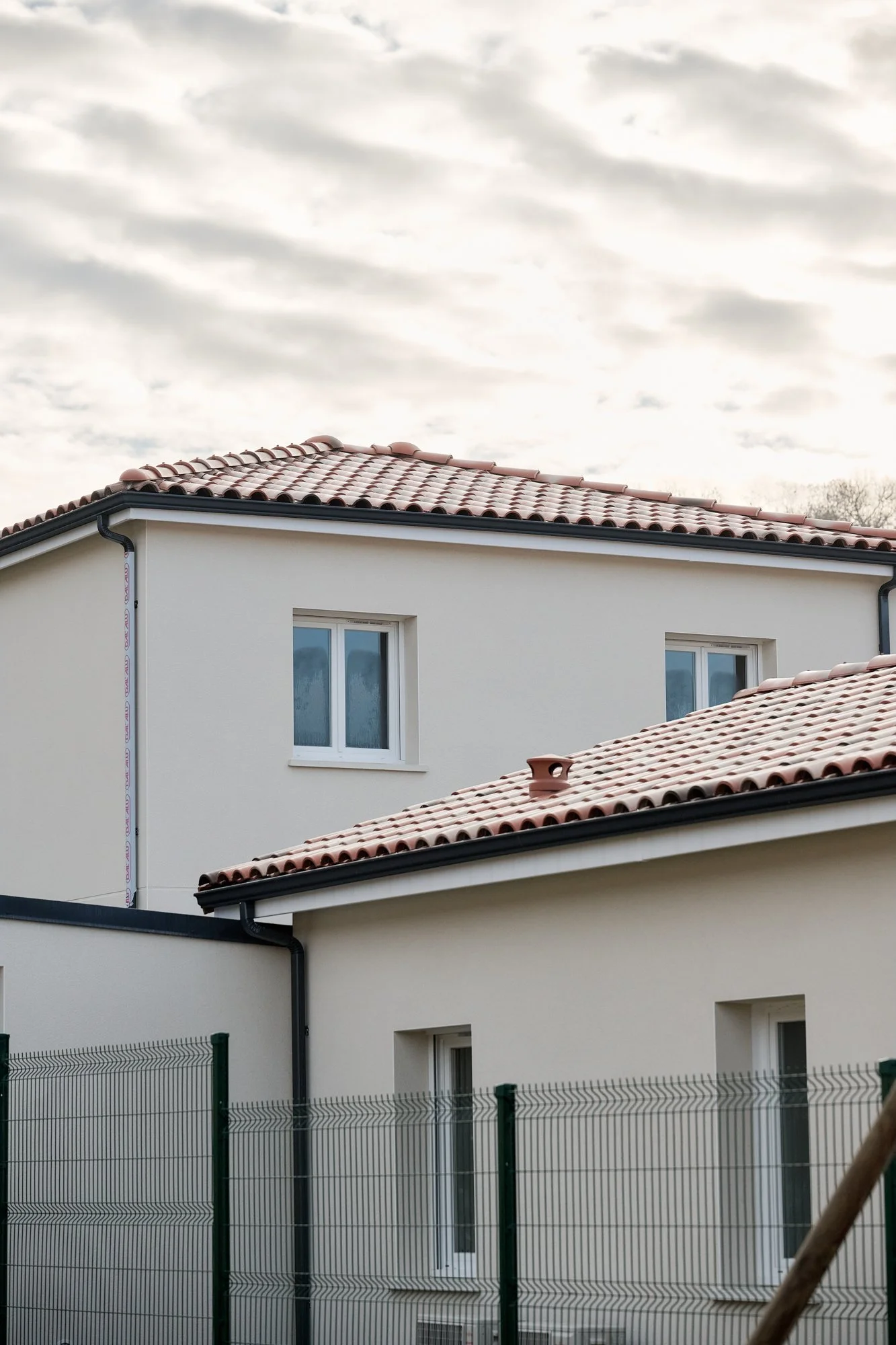 Vue d'ensemble des 6 logements individuels construits à Bon-Encontre