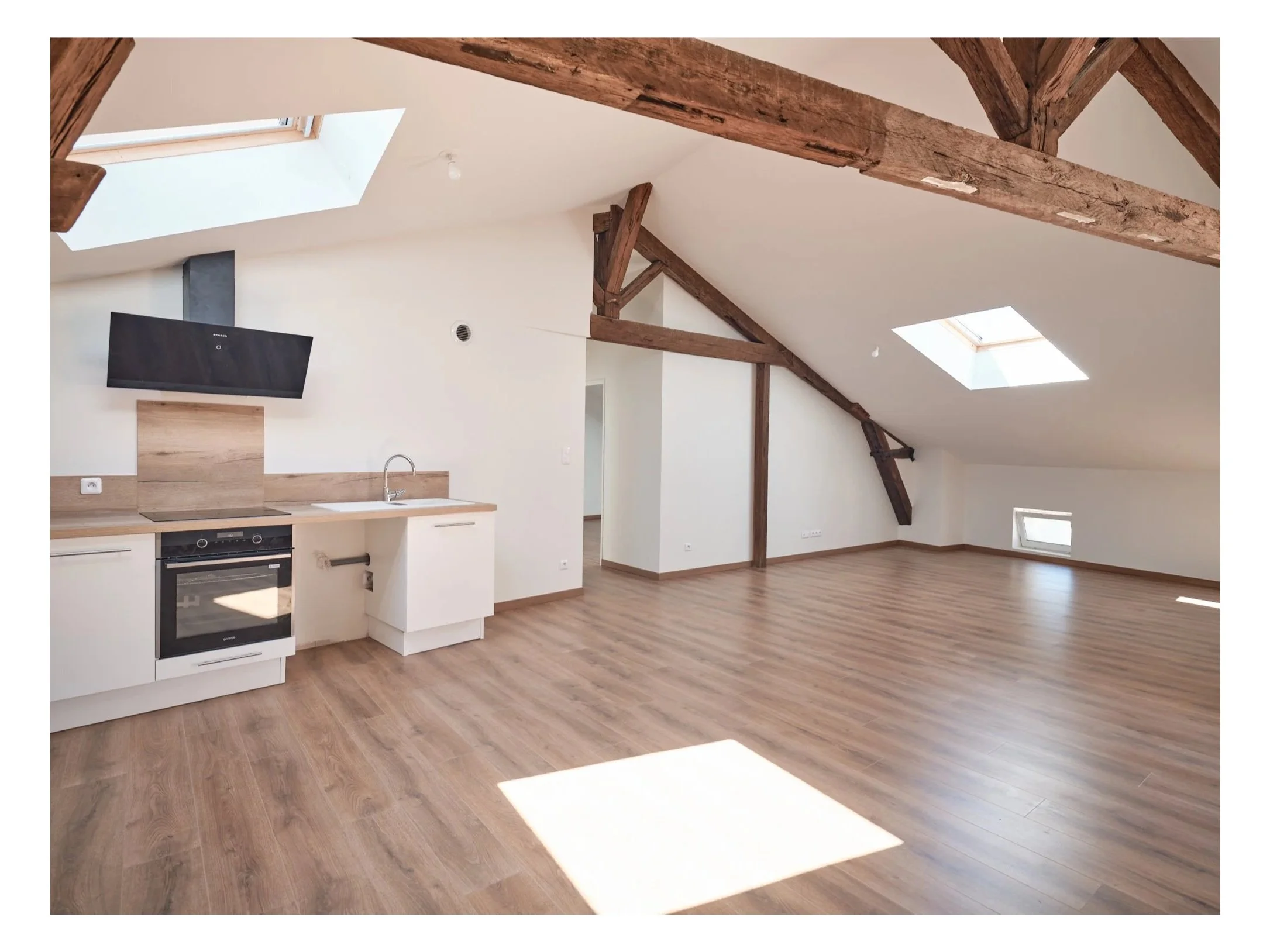 Aménagement de combles en appartement – Agen