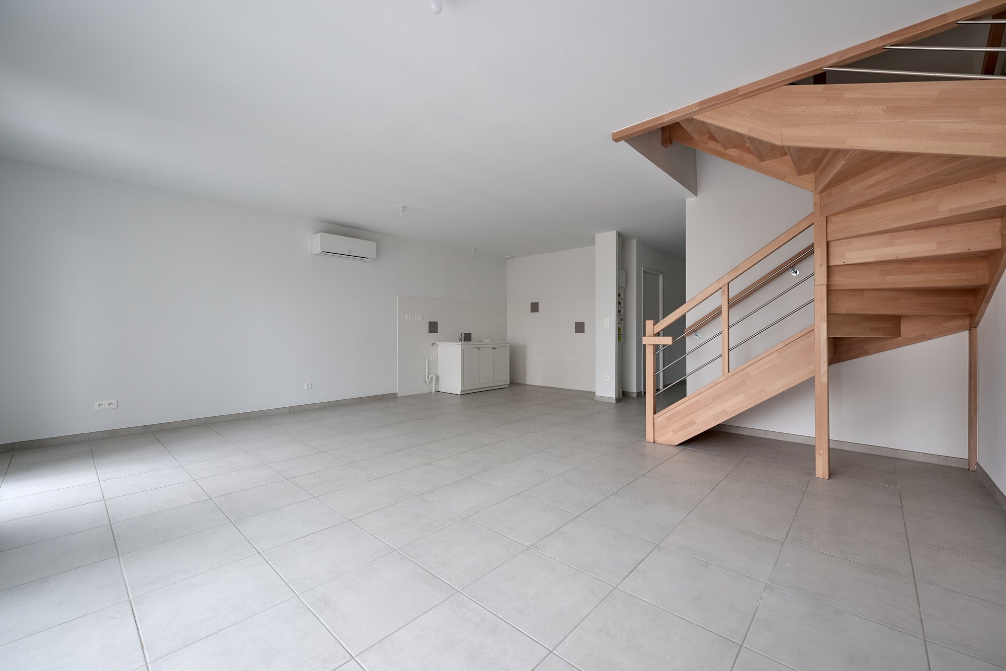 Pièce de vie Construction de 4 maisons LES PROMOTEURS à Bon Encontre