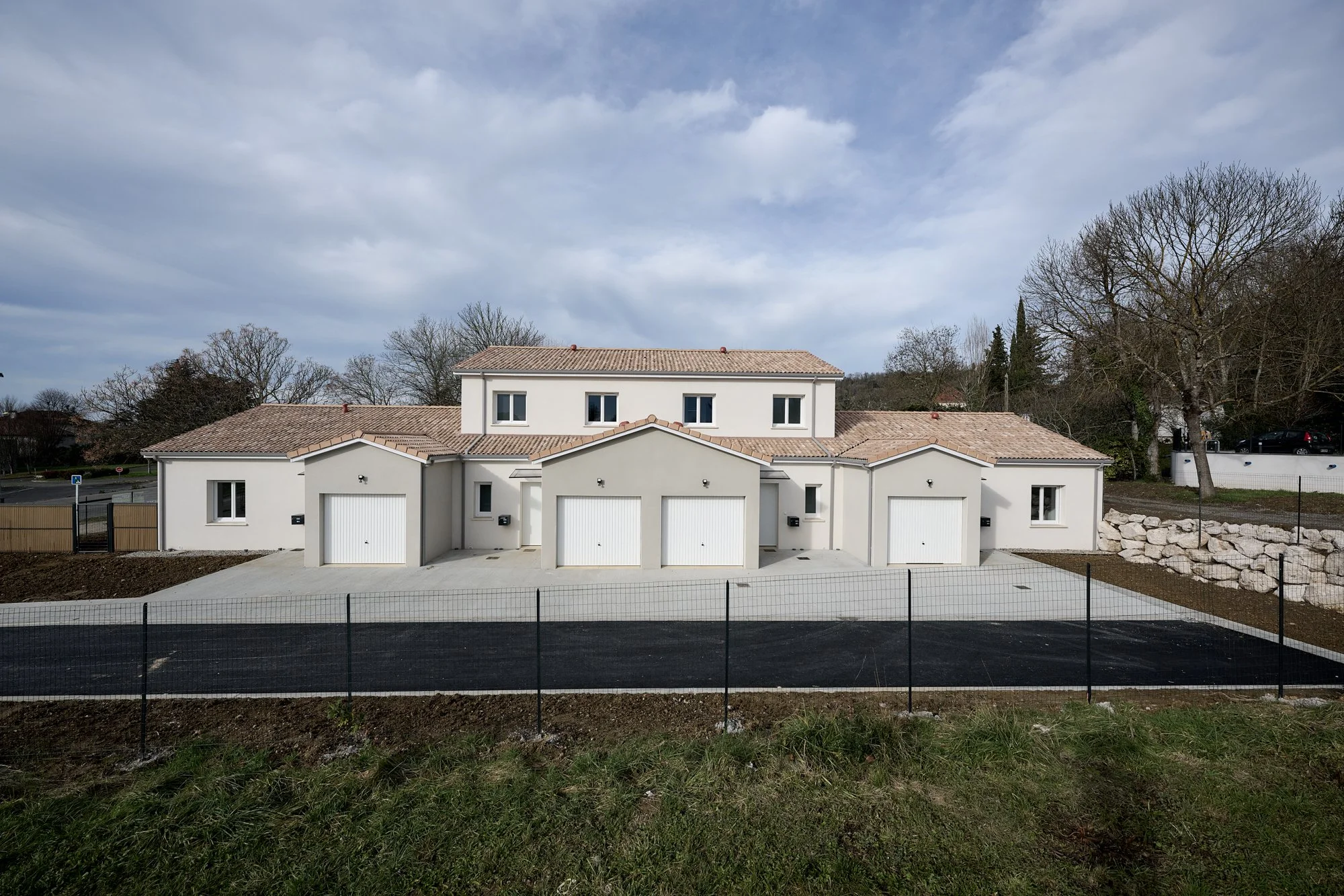 Construction de 4 maisons LES PROMOTEURS à Bon Encontre