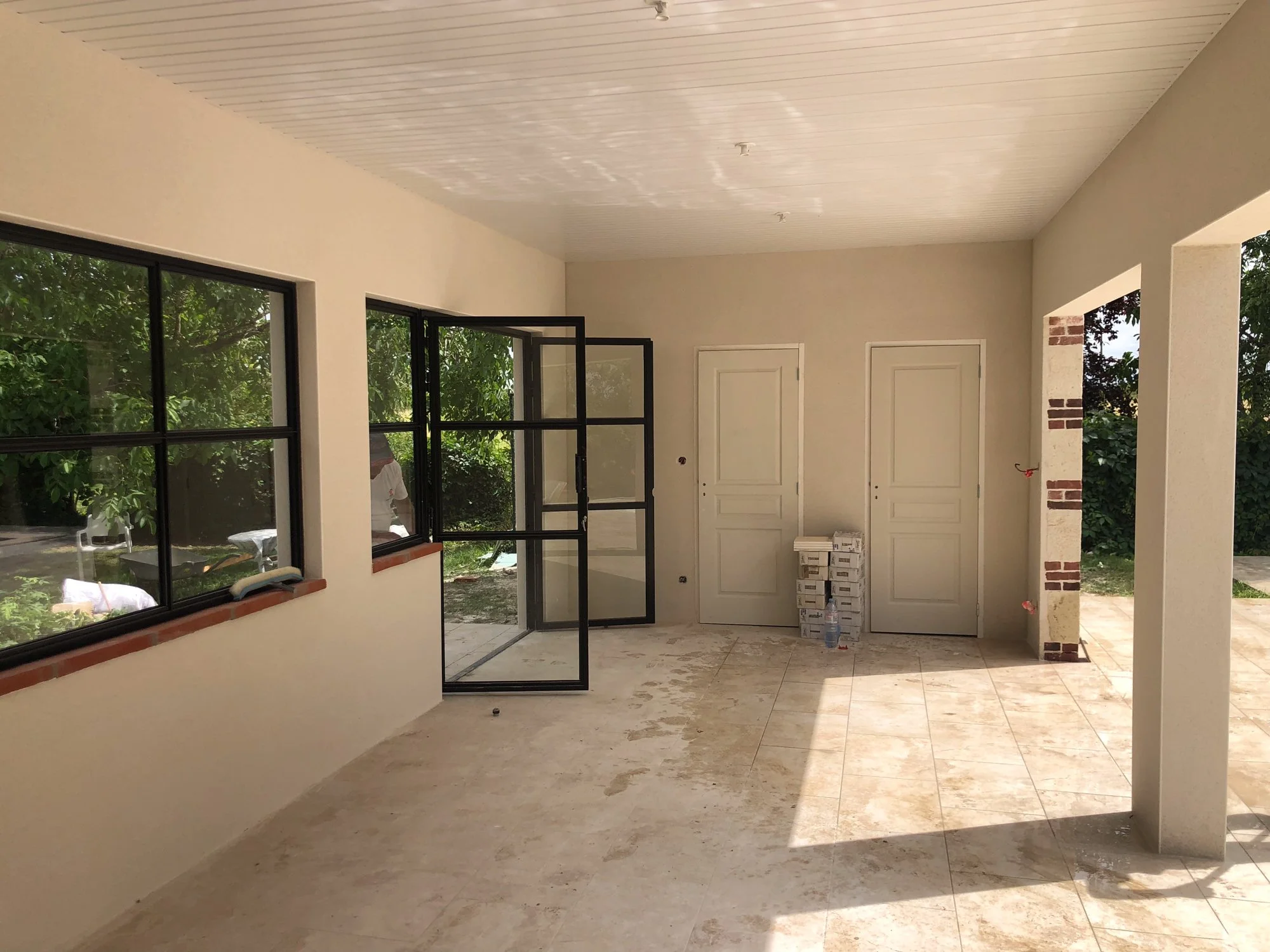 Rénovation : travaux en cours Pool House Les Promoteurs