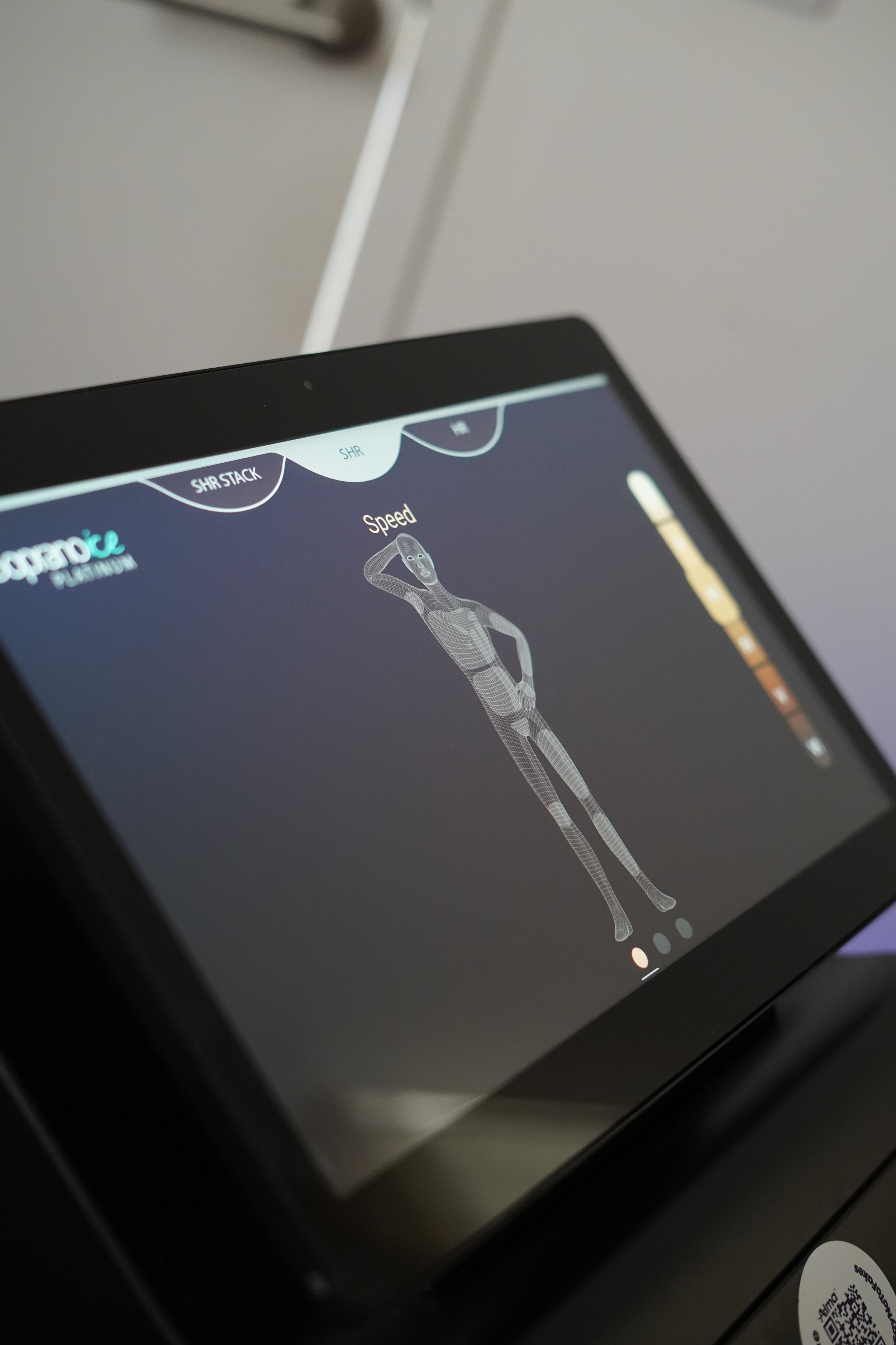 Capture d'écran de l'écran de la machine soprano pour l'épilation laser