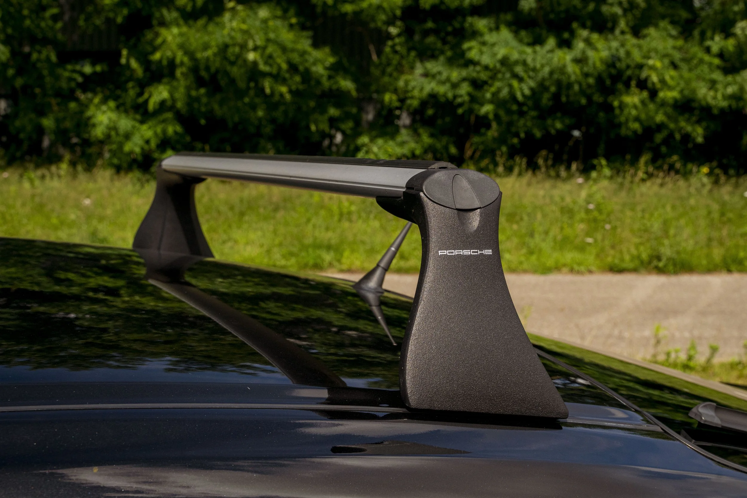 996/997 OEM Roofbars
