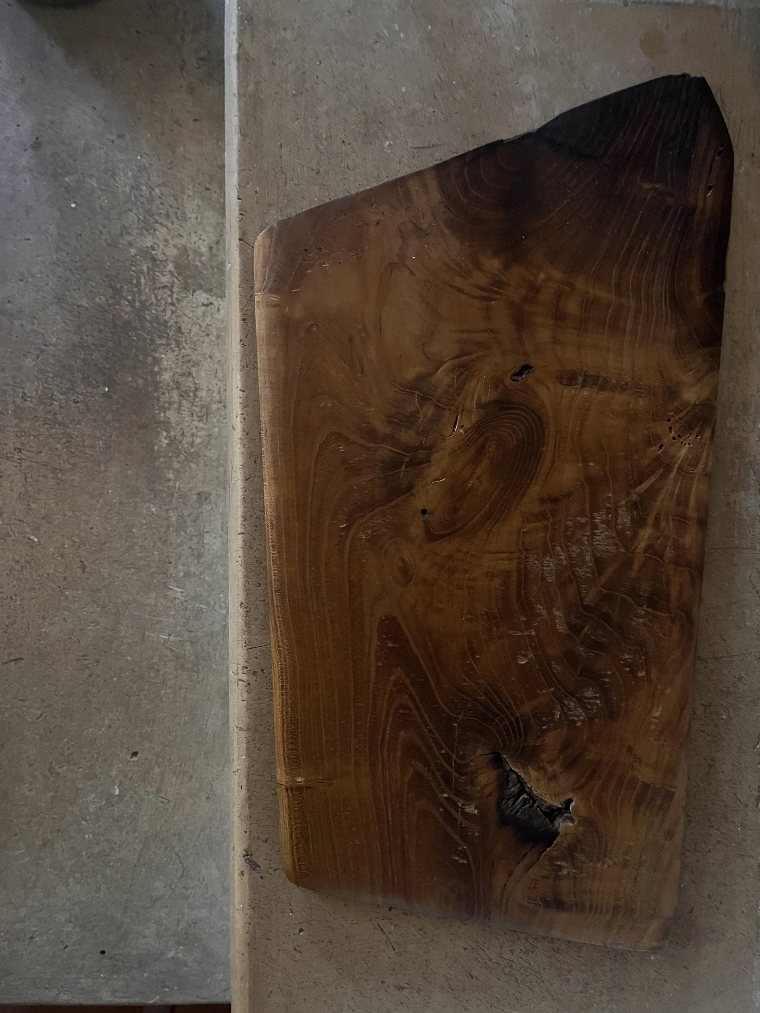Carrob tree kitchen serving board - Tabla de Algarrobo