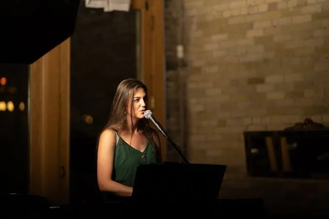 Live Music - Monica Livorsi