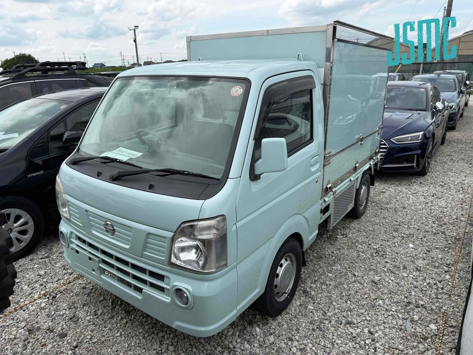 EId2NOfX-1600x1200-0x0.jpg
