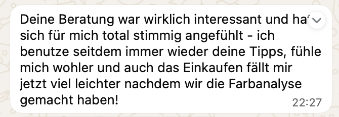 Screenshot einer WhatsApp-Nachricht mit freundlichem Text über eine Beratung, Farbannahme und Einkaufserleichterung.