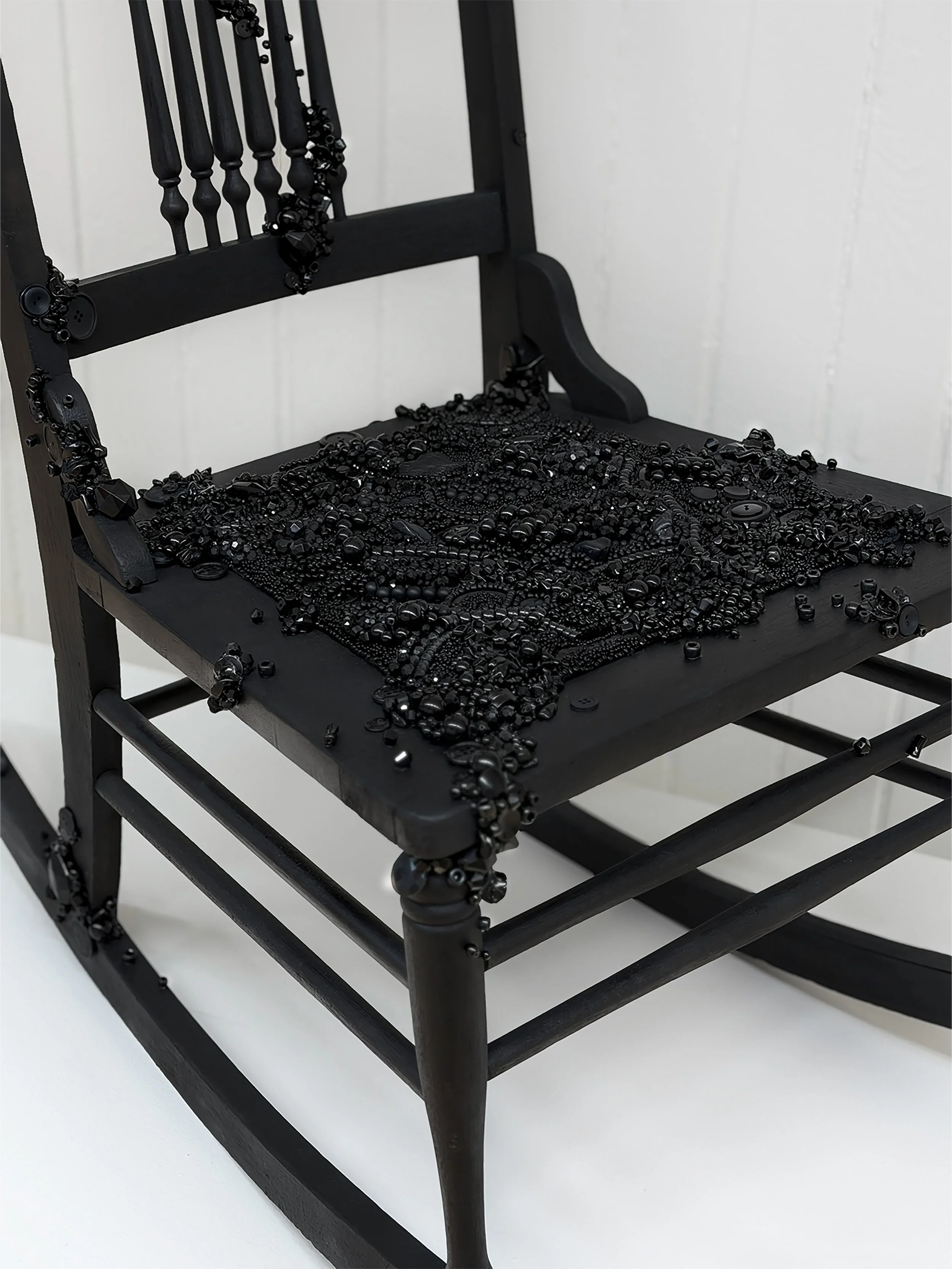 Alexis Fredericks, NO PLACE TO REST, tambour beaded rocking chair sculpture exploring lineage, inheritance, postmemory, and belonging.