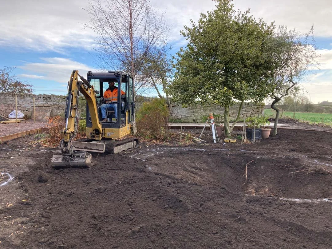 gravel-drive-replant-remodelled-vegetable-fruit-trees-garden-sandstone-patio-rose-arbour-32.jpg