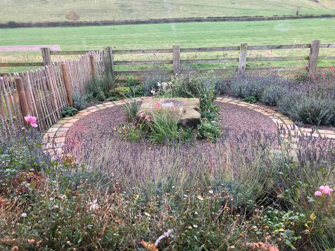 inspiration-garden-own-creative-design-experimentation-33.jpg