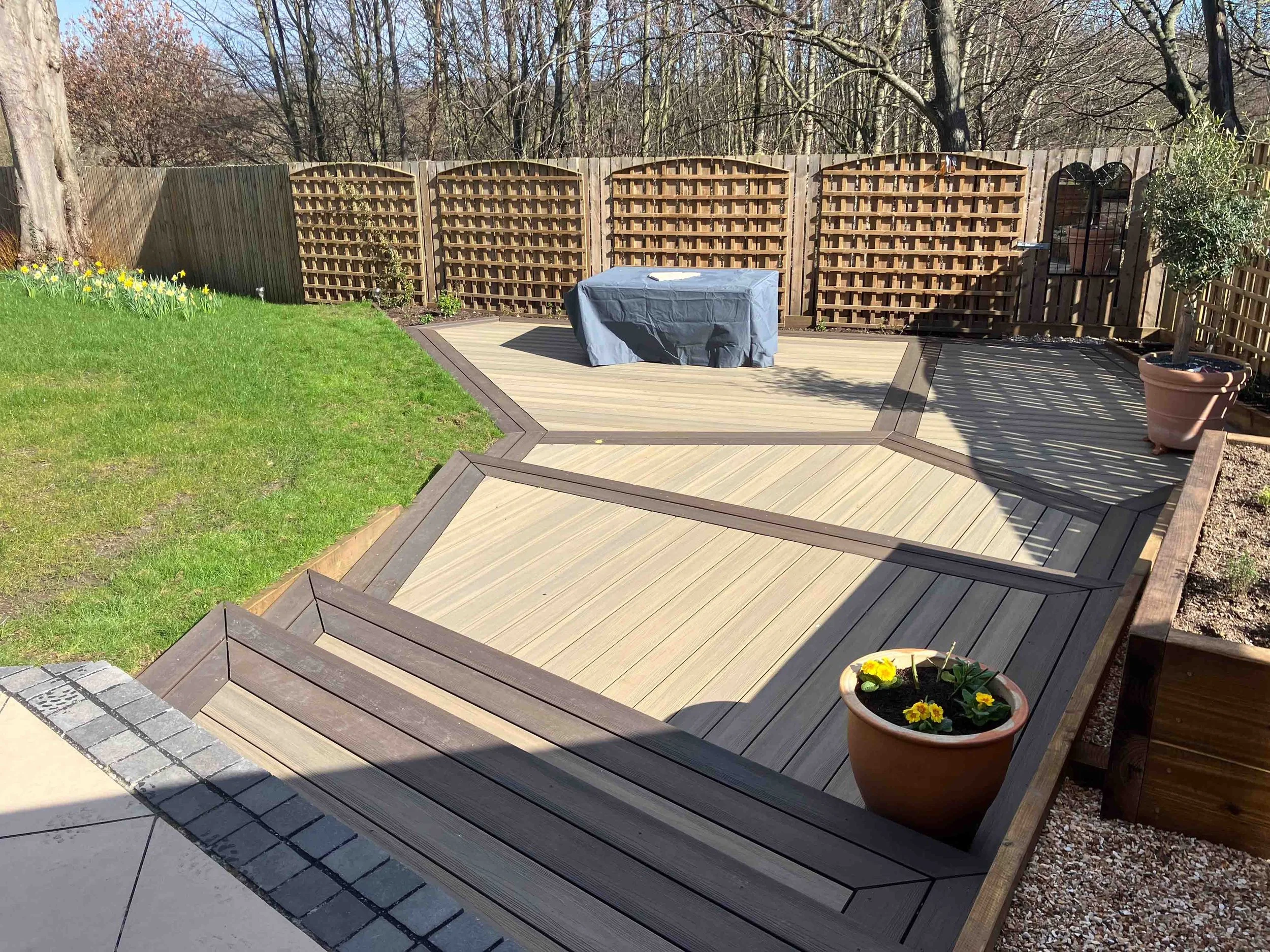 Alnwick-composite-decking-garden-design-3517.jpg