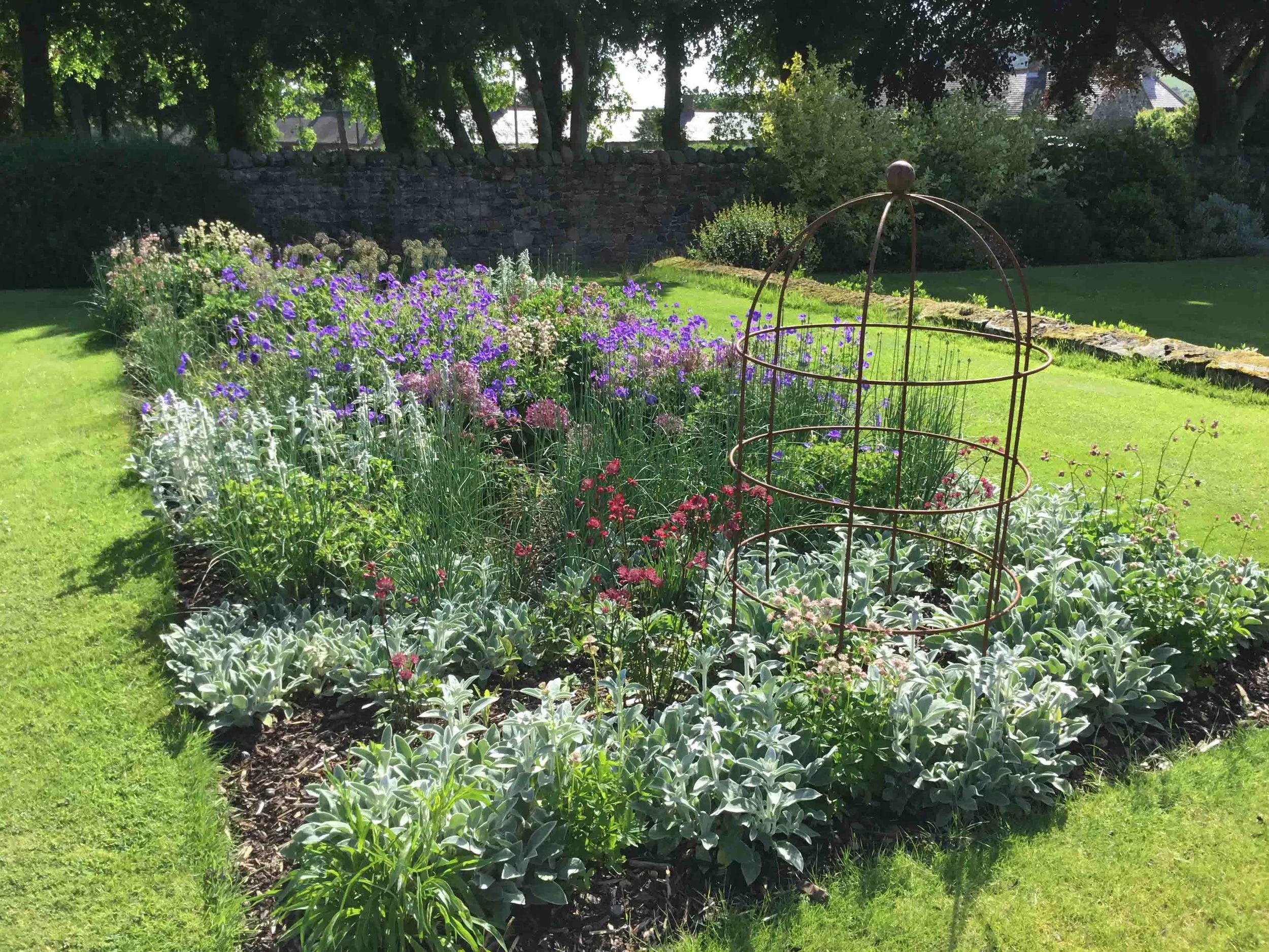 west-newton-garden-designs-clare-ryan-estate-northumberland-1105.jpg