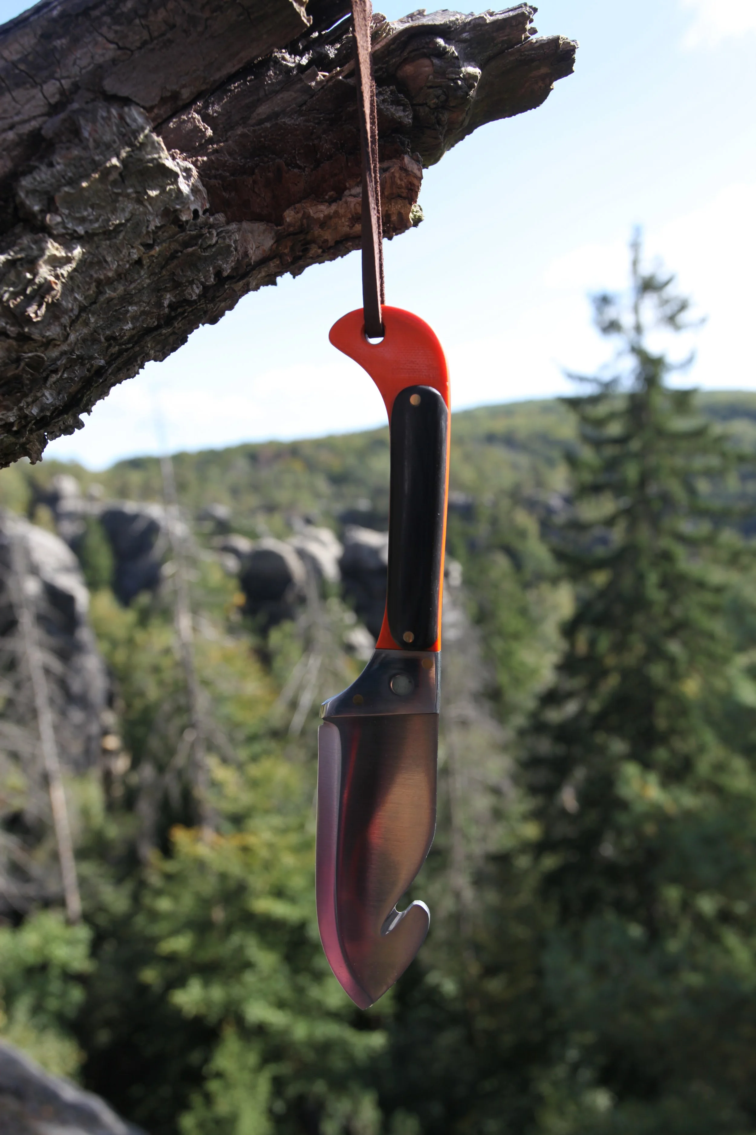 Jagd- und Outdoormesser