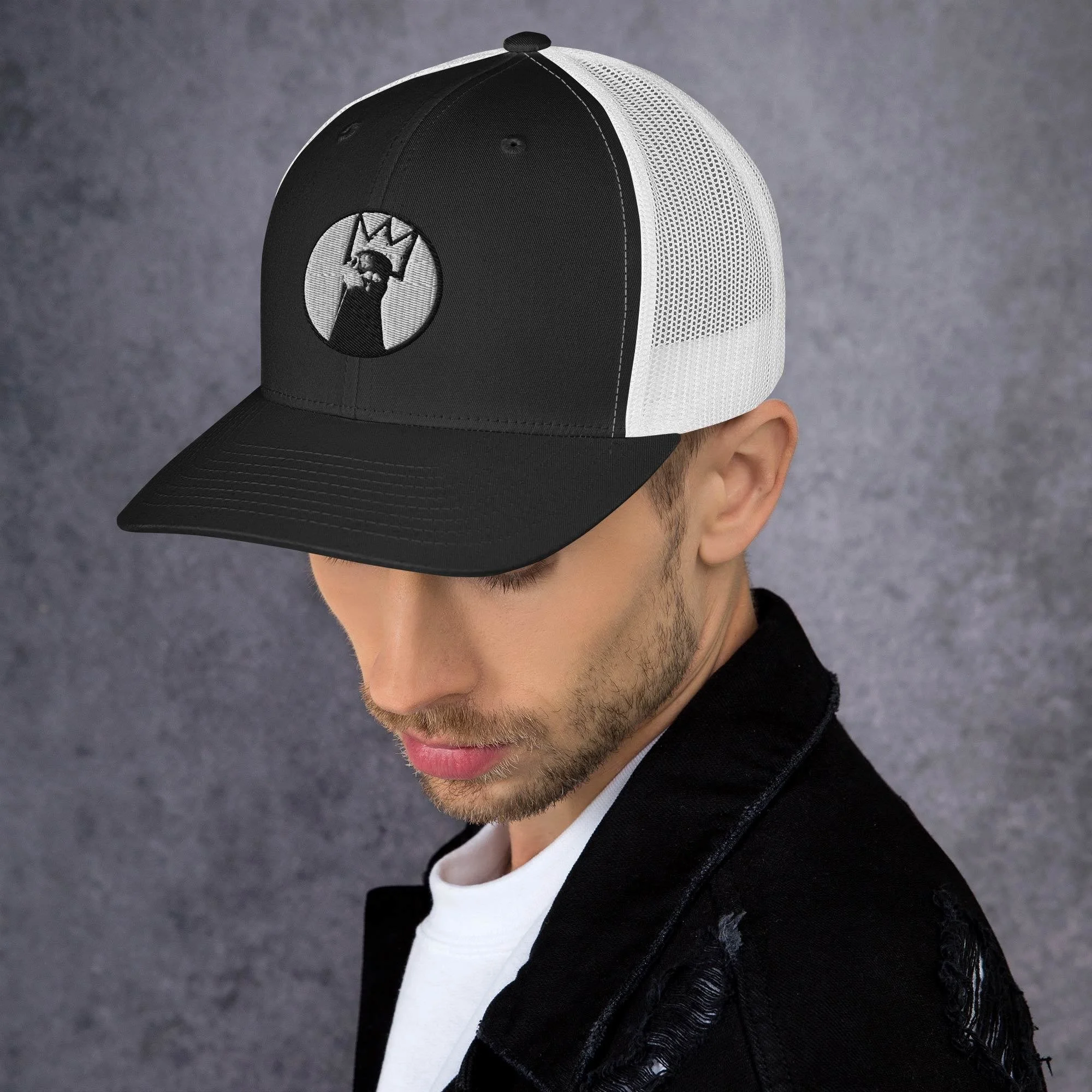 retro-trucker-hat-black-white-left-6a9c8a172221d.jpg