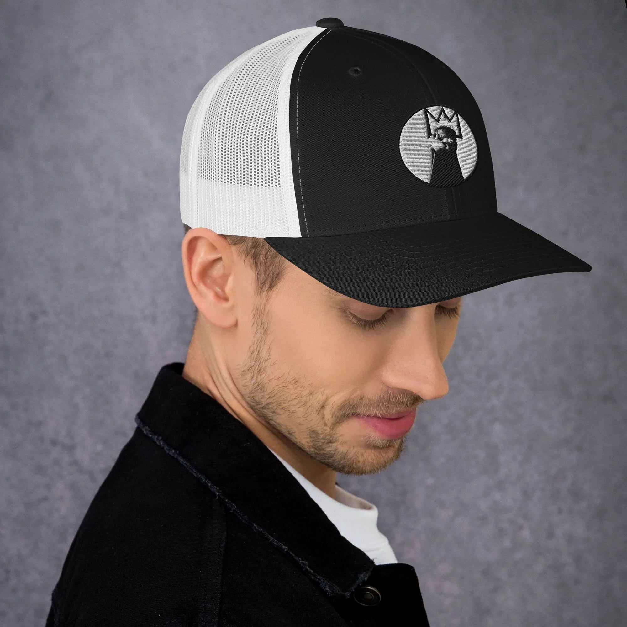 retro-trucker-hat-black-white-right-6a9c8a17222ef.jpg