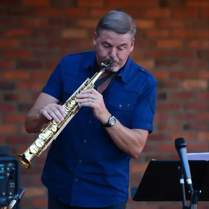 Live Music! Featuring Michael Agidius
