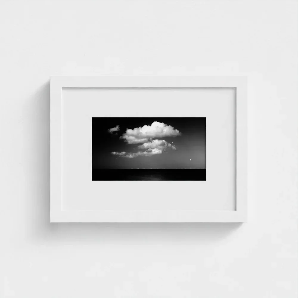 llandudno-promenade-north-wales-size-a4-white-framed-&-mount-print.webp