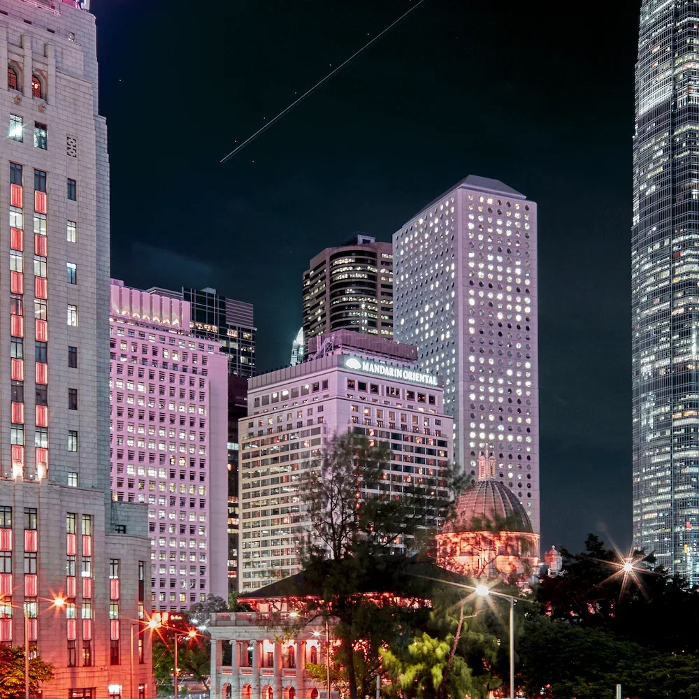 bank-street-central-hk 1.webp