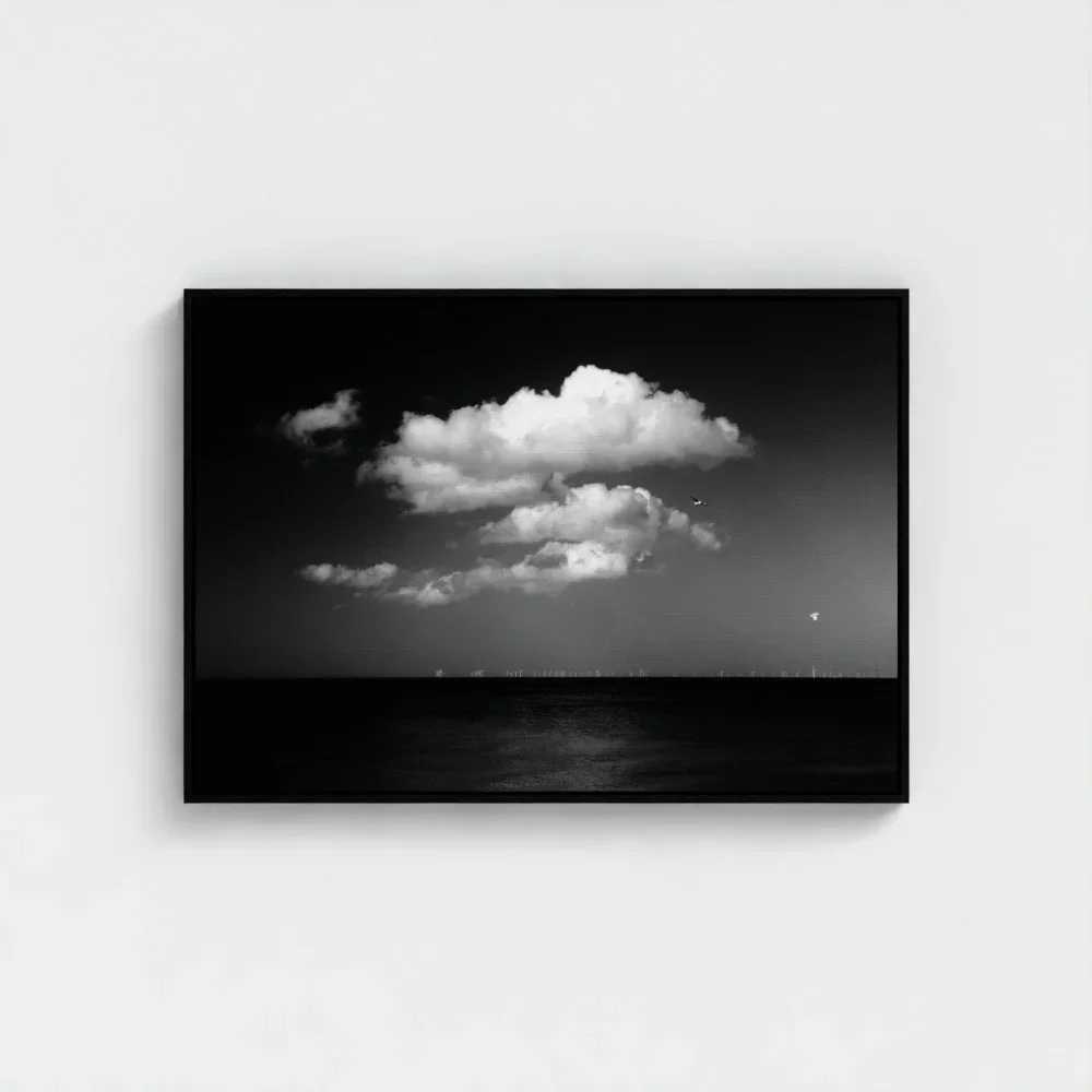 llandudno-promenade-north-wales-size-28x40-black-framed-canvas.webp