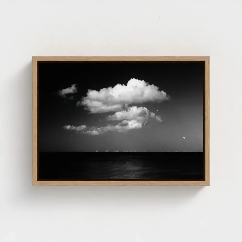 llandudno-promenade-north-wales-size-a3-wood-framed-canvas.webp