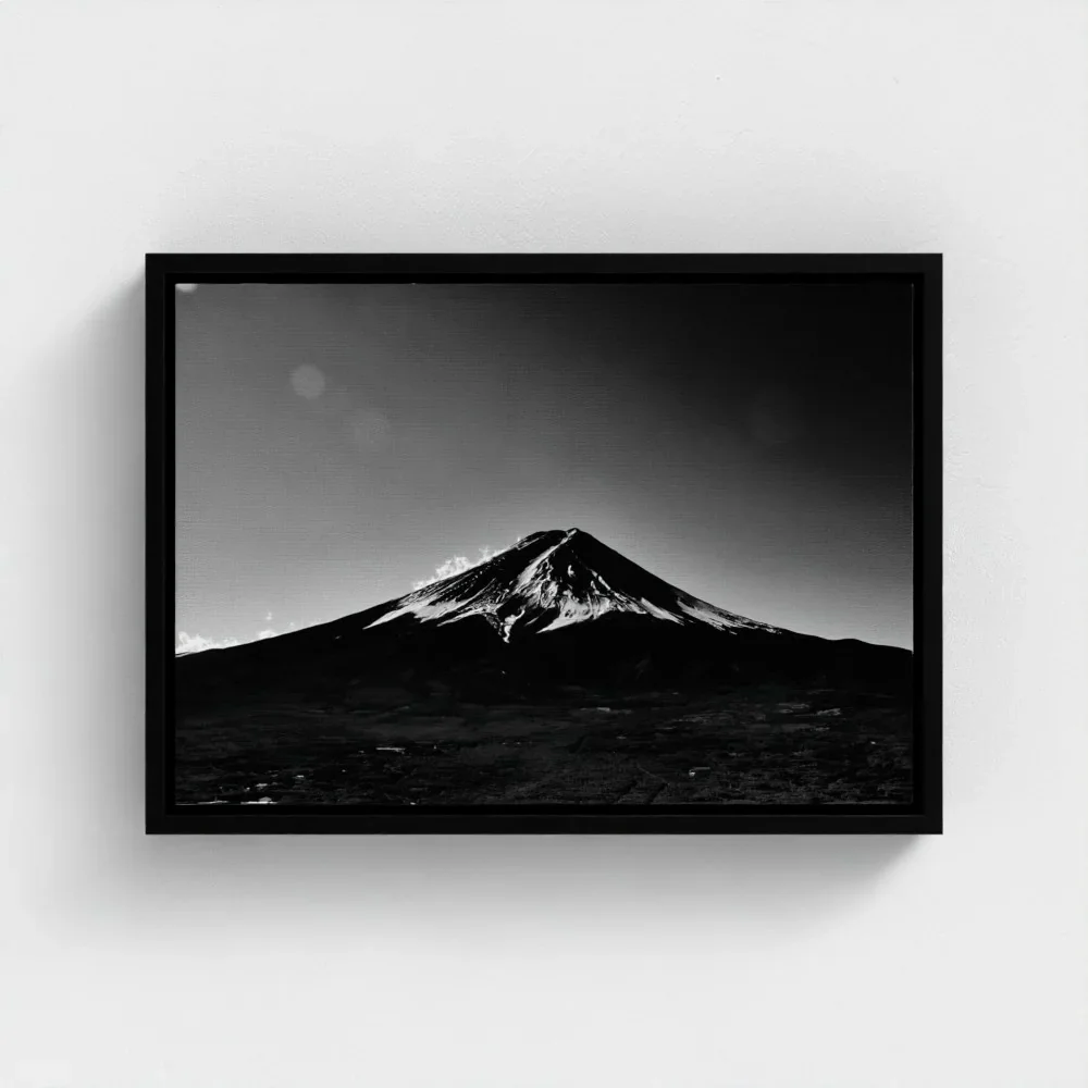 mount-fuji-japan-winter-a3-black-framed-canvas.webp