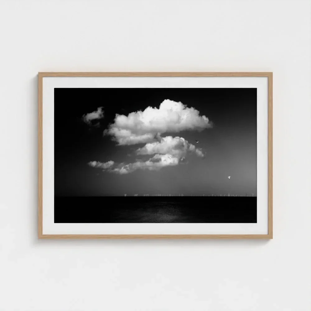 llandudno-promenade-north-wales-size-28x40-wood-framed-&-mount-print.webp