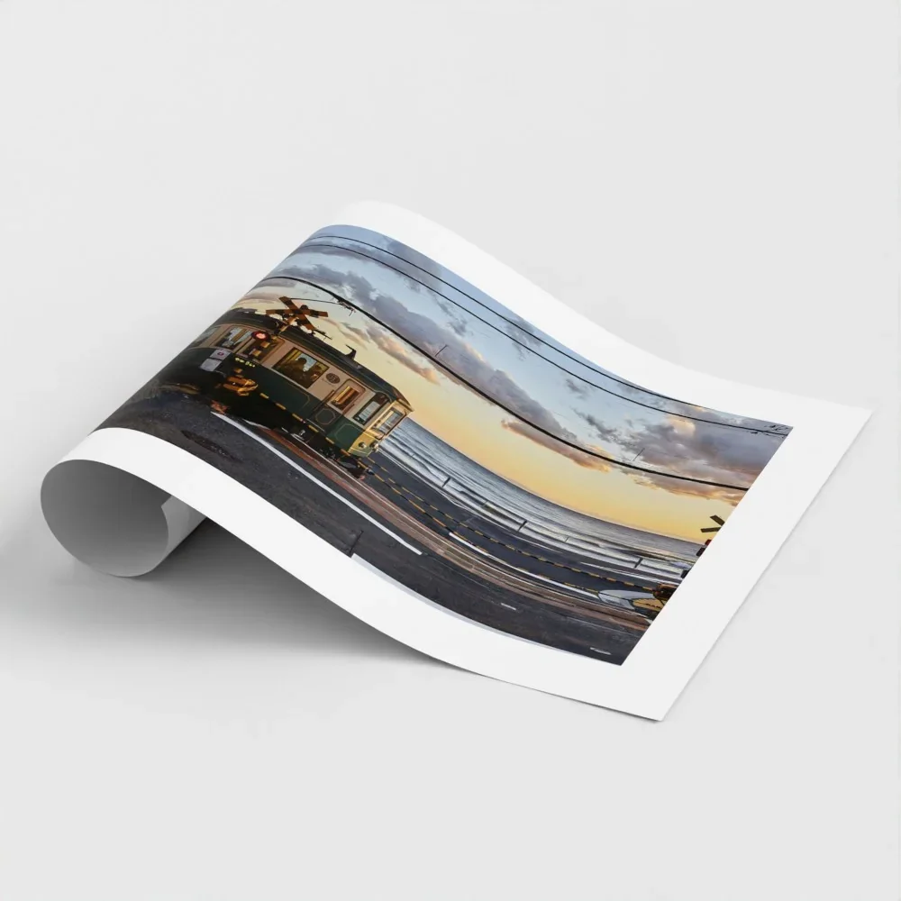 湘南の風と江ノ電 Kamakura, Japan I Fine Art Photography Print