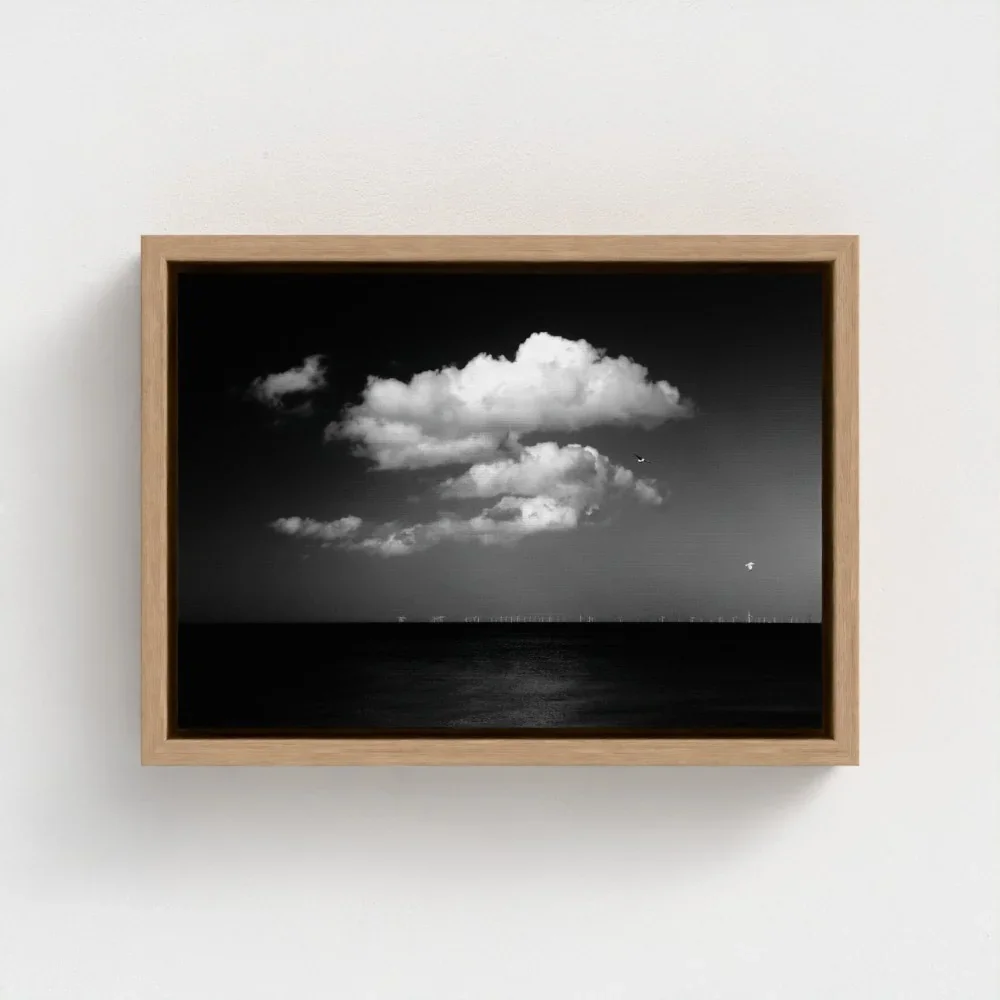 llandudno-promenade-north-wales-size-a4-wood-framed-canvas.webp