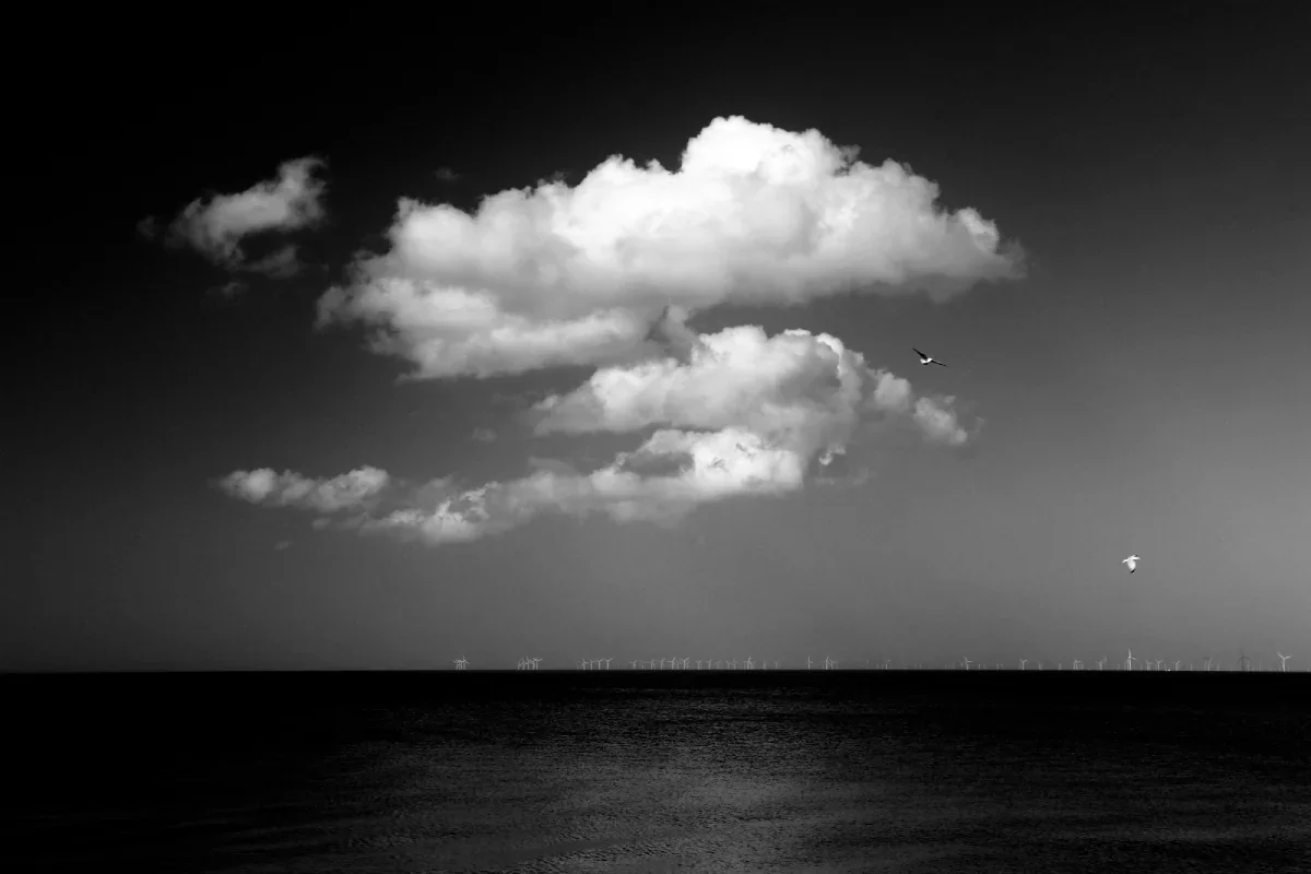 llandudno-promenade-north-wales-uk-by-manchingkc-low-res.webp