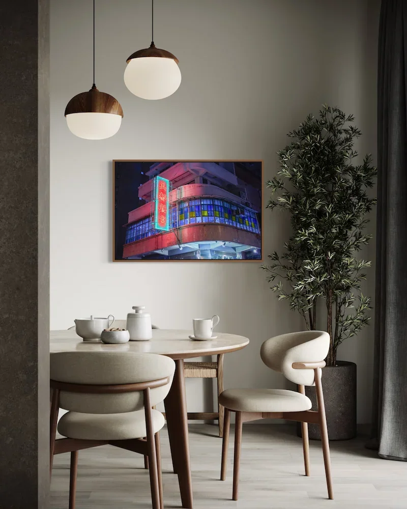 mido-cafe-leon-night-photo-by-manchingkc.webp