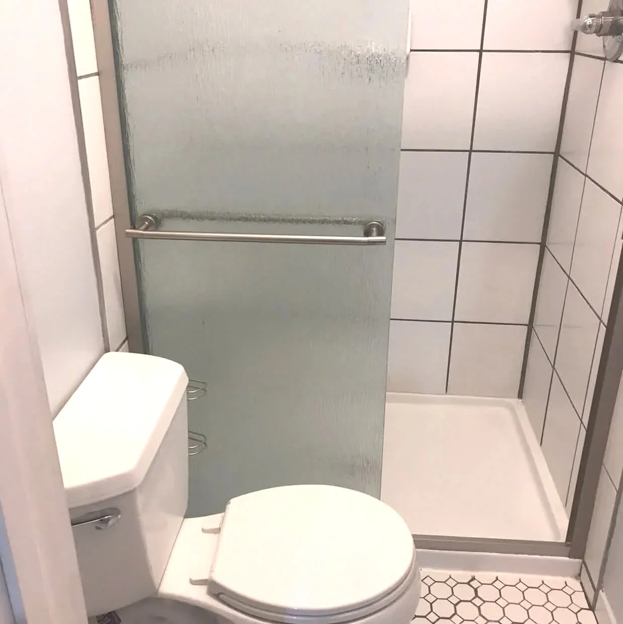 Bathroom and shower Cleaning Medina, MN