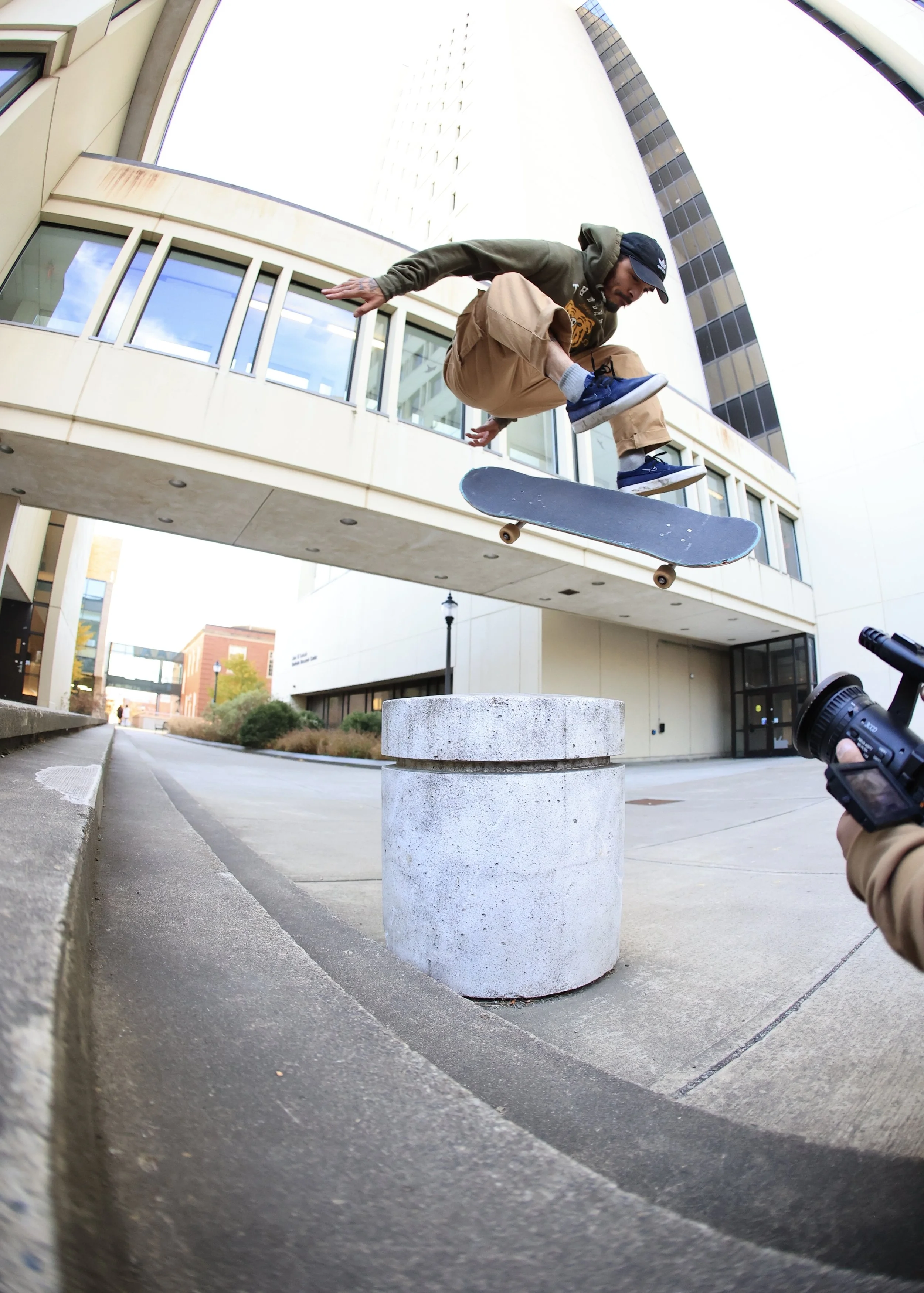EJ Garcia varial heel Barry Scott.jpg