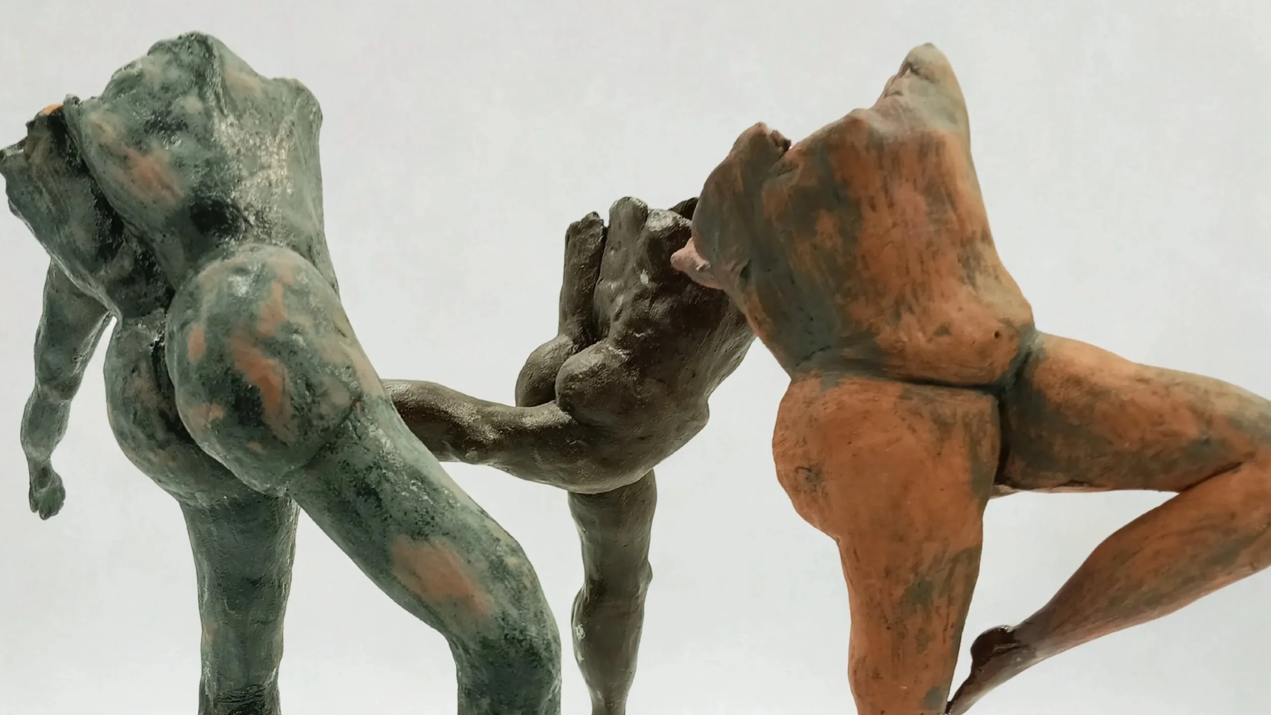3 dancers