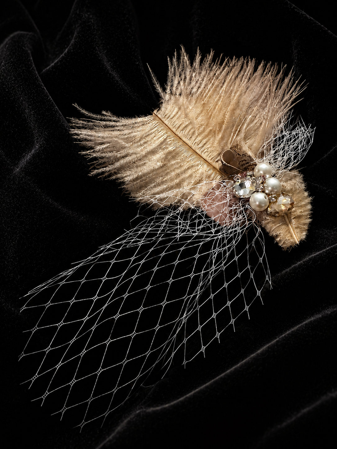 Noir Étoile Couture Hair Clip