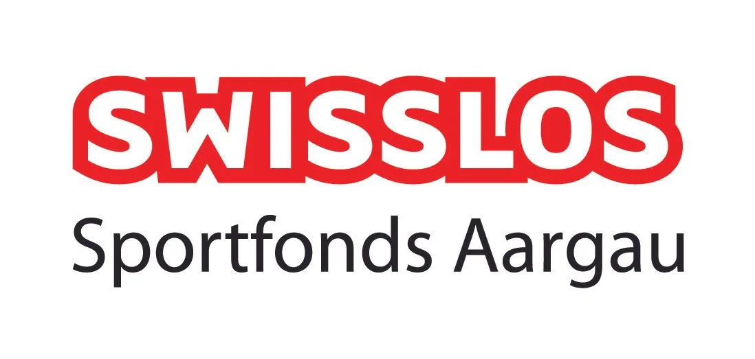 Logo mit rotem, umgekehrtem Text 'SWISSLOS' und schwarzem Text 'Sportfonds Aargau' darunter.