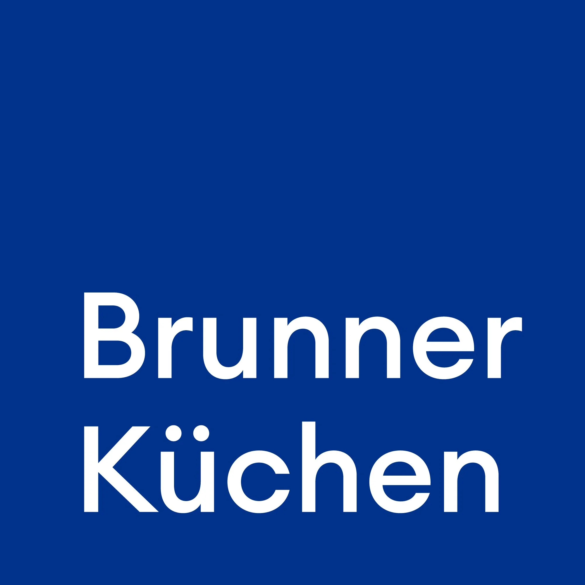 Blauer Hintergrund mit weißer Schrift, die Wörter 'Brunner' und 'küchen' zeigt.