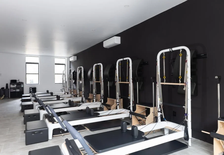 Selecting the Best Pilates Class: A Guide to Mat, Reformer, Tower, and Chair Workouts