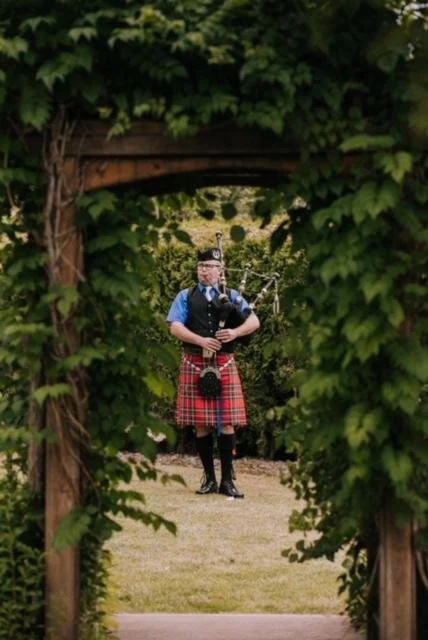 Piper at the reception entrance