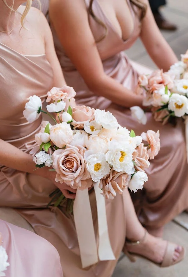 What Wedding Flowers Really Cost: Fresh vs. Faux vs. DIY