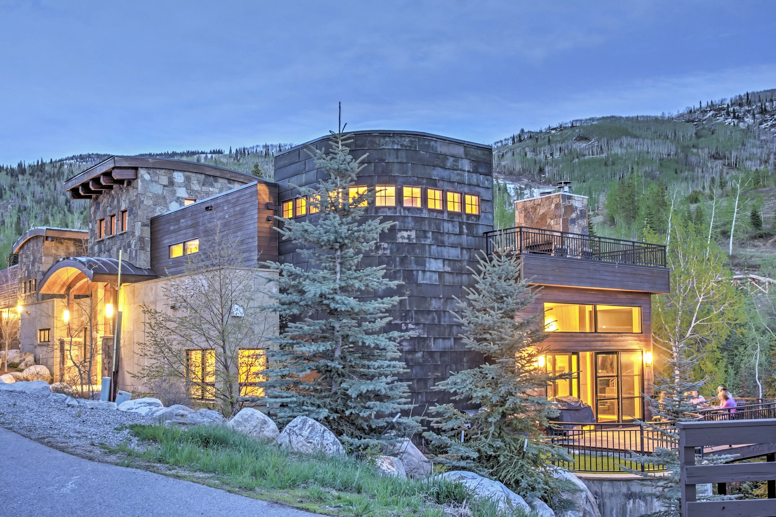 Steamboat twilight corner.jpg
