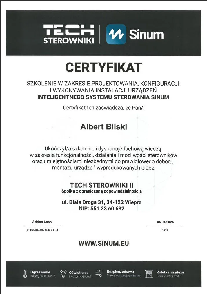 Certificate of training in designing, configuring, and installing Sinum intelligent control systems, awarded to Albert Bilski by TECH Sterowniki. Contains company details, date, and website.