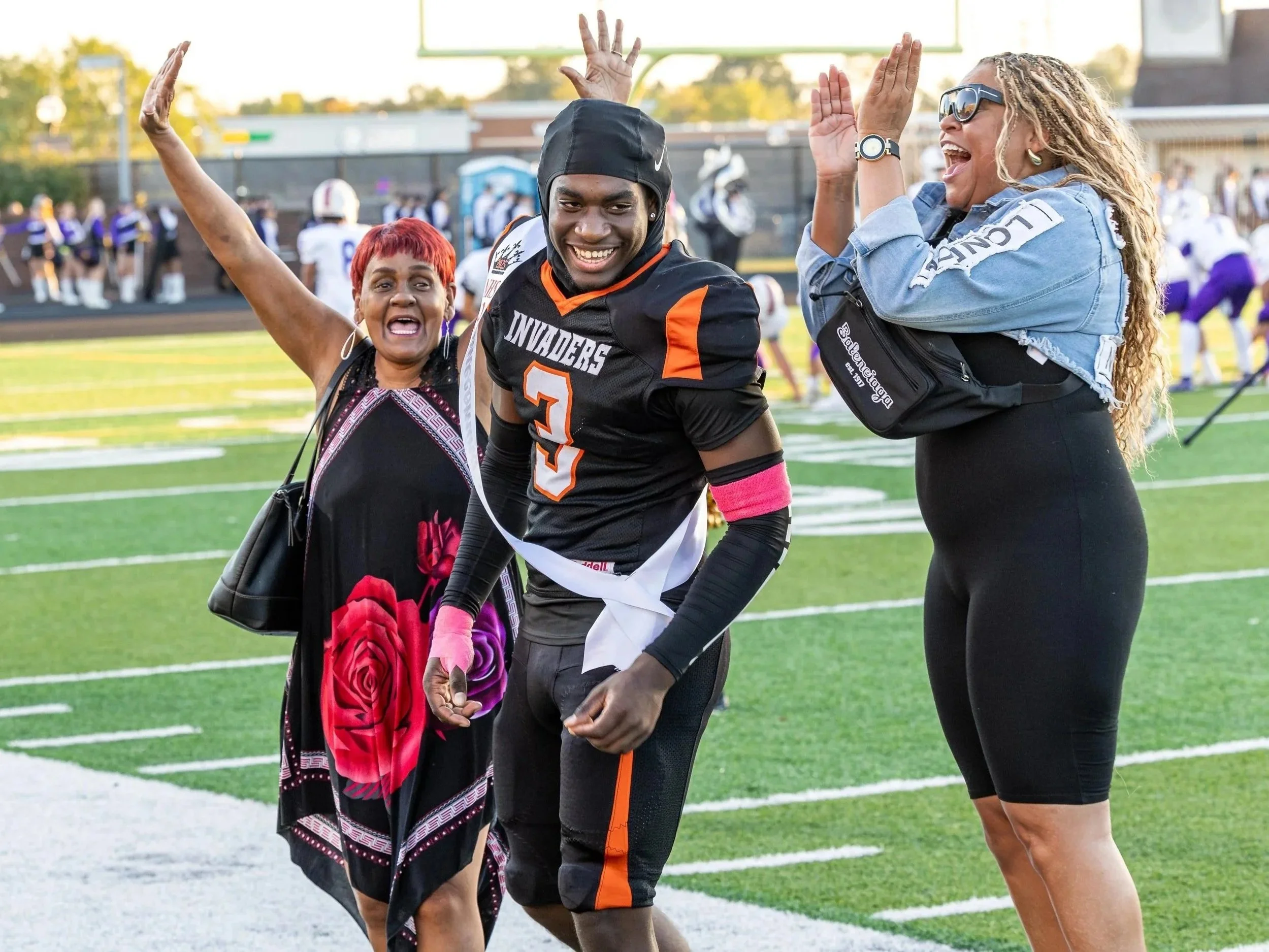 92-Homecoming%2BParade-143%2Bcopy%2B2.jpg