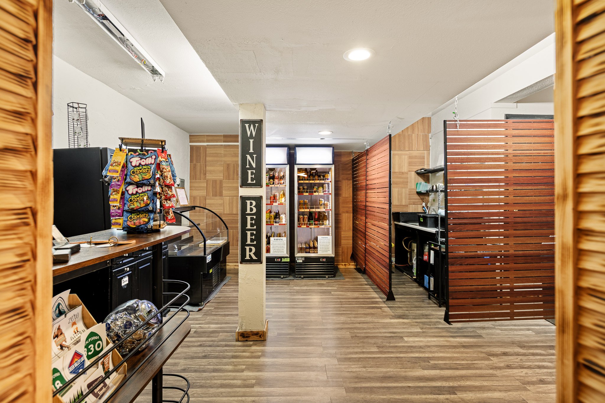 GreenValley2135.jpg